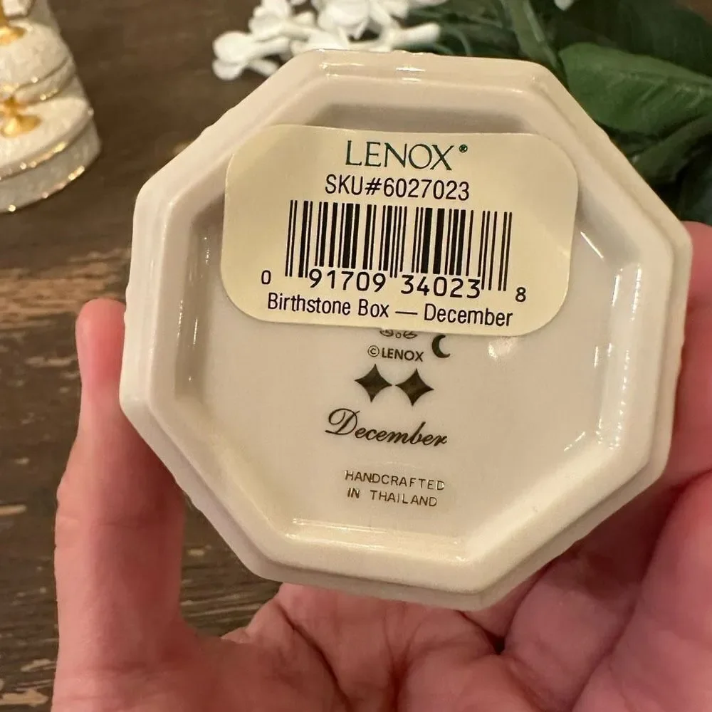 Lenox China Treasures Collection December Turquoise PorcelainTrinket Box Vintage